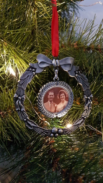 Photo wreath  memorial ornament, photo bauble