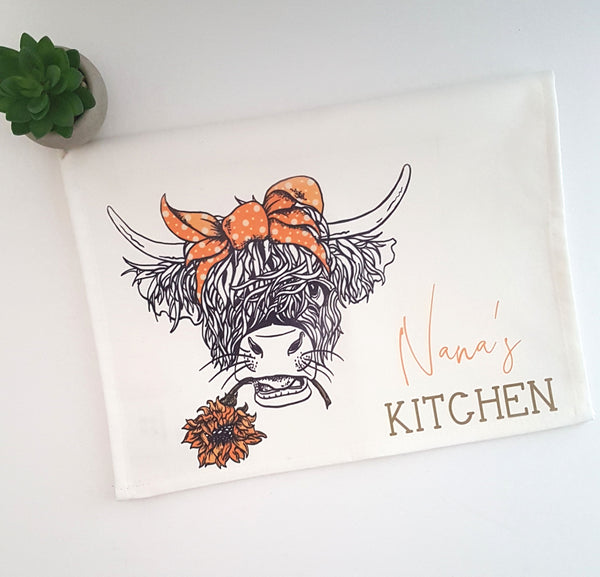 Nana's kitchen, Highland cow Tea Towel